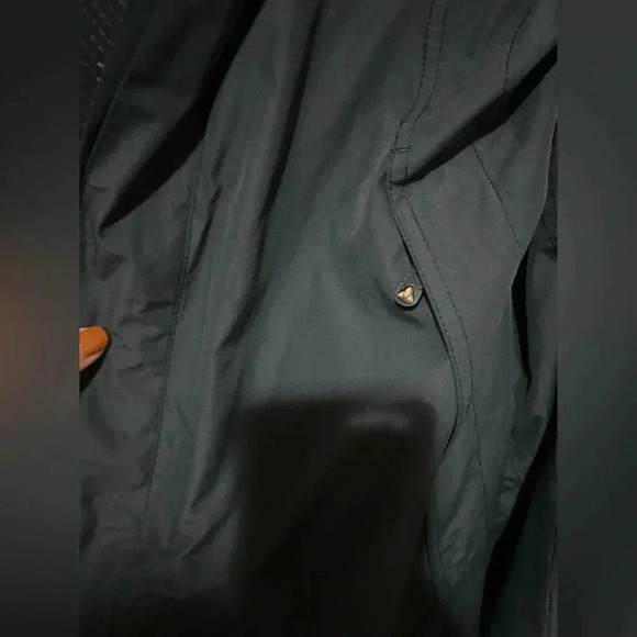 VAUDE cycling jacket size xl - Picture 2 of 16